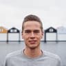 Lukas W.